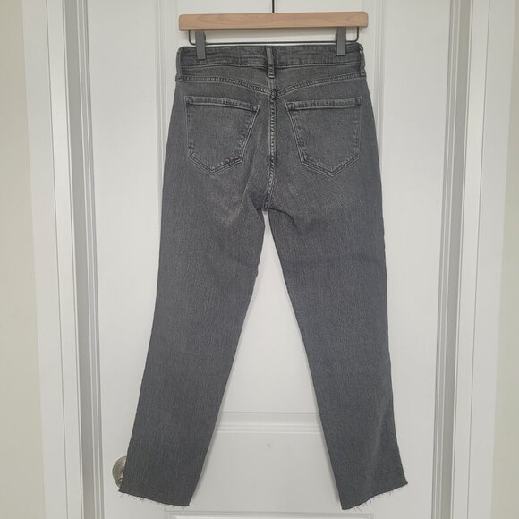 Old Navy Vintage Slim  size 2 Petite - Picture 2 of 5